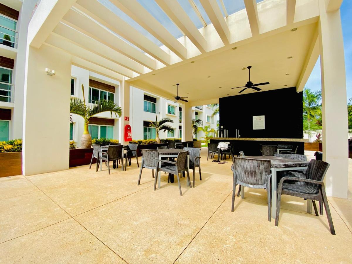 Encanto Con 2 Habitaciones En Long Island Cancún Kültér fotó